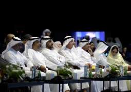 سلطان بن أحمد القاسمي يشهد جلسة بعنوان 