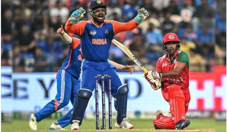 India beat Oman to stay unbeaten in Asia Cup 2025 group stage
