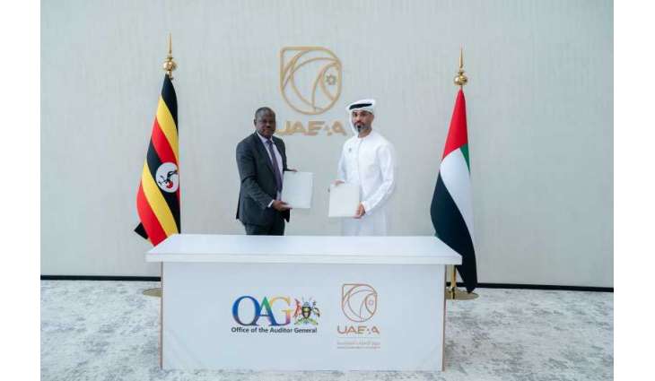 الإمارات توقع مذكرتي تفاهم مع سيشيل وأوغندا في مجالات التدقيق والرقابة