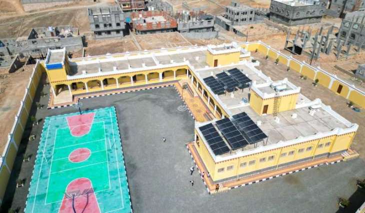 البرنامج السعودي لتنمية وإعمار اليمن يفتتح مشروعًا تعليميًا في المكلا
