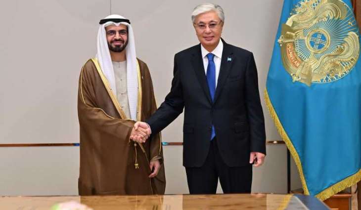 رئيس كازاخستان يستقبل في أستانا رئيس الهيئة العامة للشؤون الإسلامية والأوقاف والزكاة