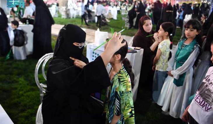 فرحة وطن ترسم محياها وابتهاج ومشاعر أطفال حائل بمناسبة اليوم الوطني الـ 95 للمملكة