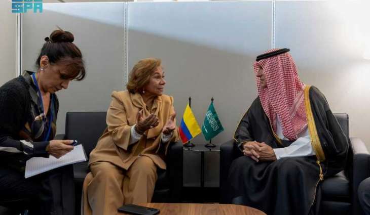وزير الدولة للشؤون الخارجية يلتقي وزيرة خارجية كولومبيا