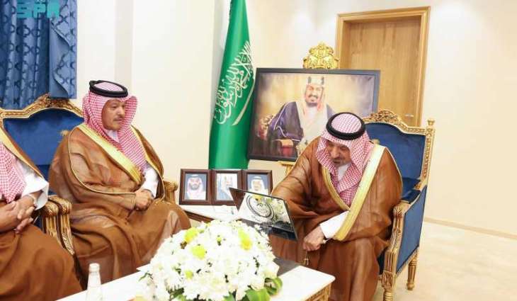 أمير نجران يُدشِّن مبادرة الاستدامة البيئية