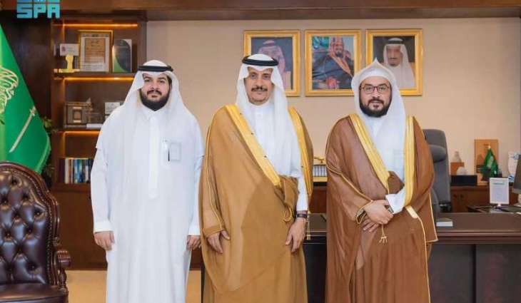 مُحافظ حفر الباطن يستقبل رئيس هيئة الأمر بالمعروف والنهي عن المنكر ونائبه