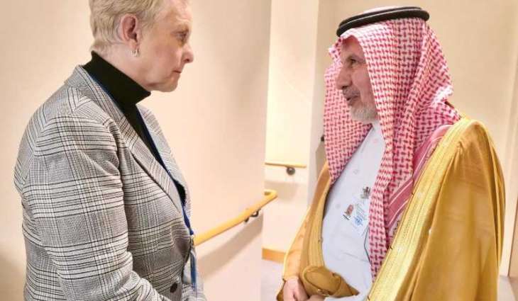 الدكتور عبدالله الربيعة يلتقي المدير التنفيذي لبرنامج الأغذية العالمي