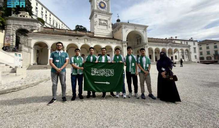 Saudi Informatics Team Arrives in Italy for Balkan Olympiad
