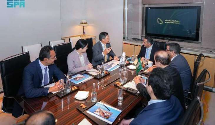 Industry Minister Explores Investment Opportunities with Chinese Companies in Shanghai
