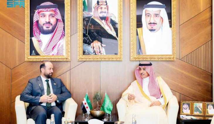 وزير الإعلام يستقبل نظيره السوري ويبحث معه أوجه التعاون الإعلامي بين البلدين