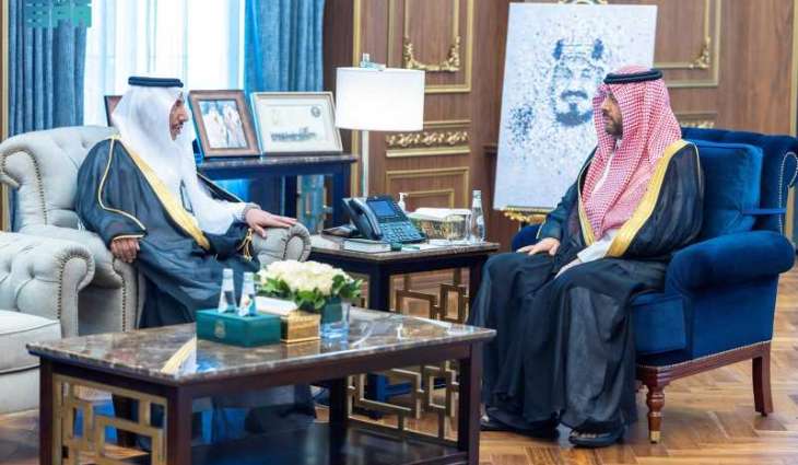 أمير الحدود الشمالية يستقبل مدير فرع المركز الوطني للوقاية من الآفات بالمنطقة