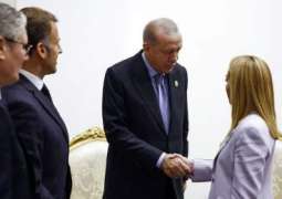 Erdogan urges Italian PM Meloni to quit smoking during Gaza peace summit
