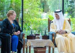 سعود بن صقر يستقبل سفيرة فنلندا