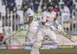 Pakistan off to steady start in second test