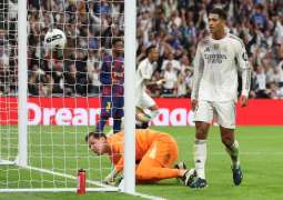 ريال مدريد يفوز على برشلونة ويعزز صدارته للدوري الإسباني