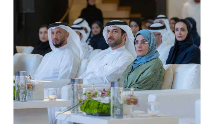 سلطان بن أحمد القاسمي وجواهر القاسمي يشهدان جلسات النسخة الأولى للمؤتمر العالمي لأفلام الأطفال والشباب