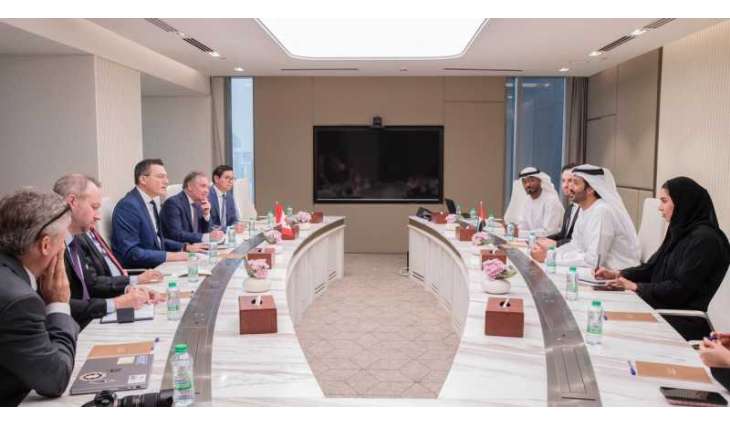 الإمارات وكندا تبحثان فرص تنمية الشراكات الاقتصادية في مجالات الذكاء الاصطناعي والتكنولوجيا المتقدمة