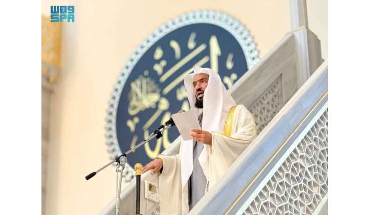 ضمن برنامج زيارات أئمة الحرمين الشريفين.. إمام وخطيب المسجد النبوي يُلقي خطبة الجمعة في المسجد الجامع بموسكو