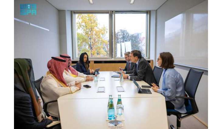 وزير الاقتصاد والتخطيط يجتمع مع المستشار الاقتصادي والمالي في المستشارية الاتحادية الألمانية