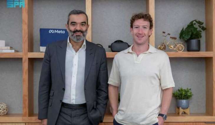 Communications Minister Meets Meta CEO Mark Zuckerberg to Strengthen Partnerships in AI and Future Technologies