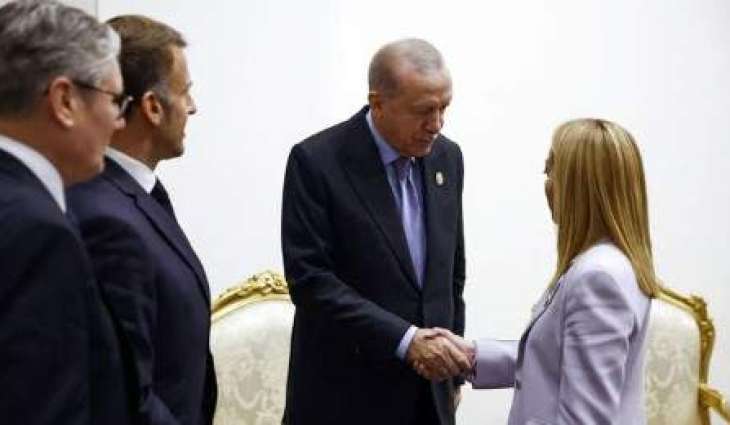 Erdogan urges Italian PM Meloni to quit smoking during Gaza peace summit