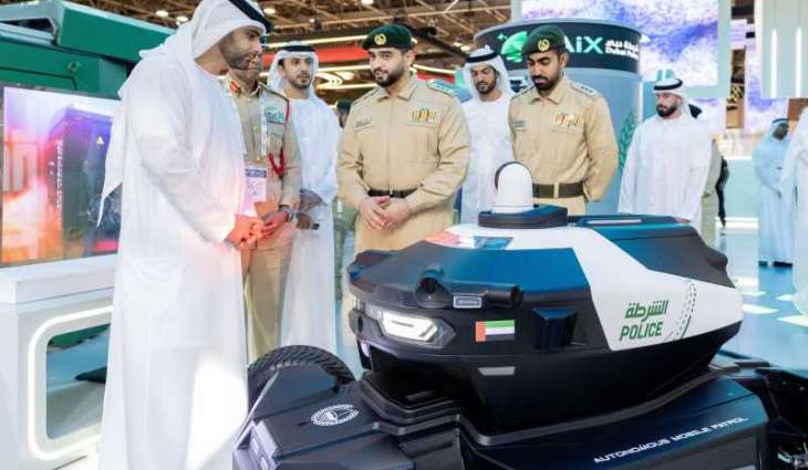 Mansoor bin Mohammed tours GITEX Global