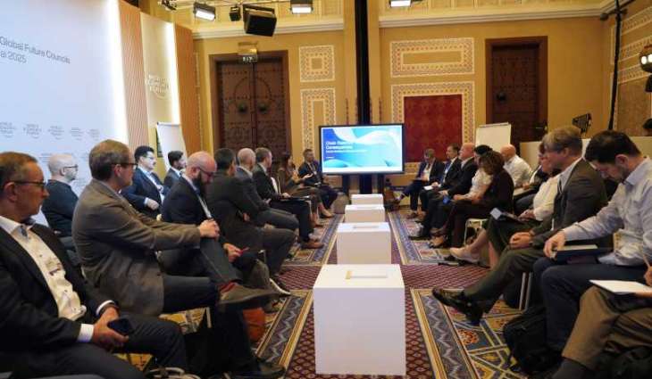 مسؤولون وخبراء عالميون يؤكدون أهمية تطوير رؤى اقتصادية مبتكرة