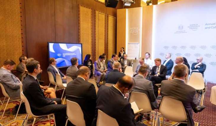 خبراء عالميون يؤكدون أهمية تطوير نماذج حوكمة مرنة ومستدامة