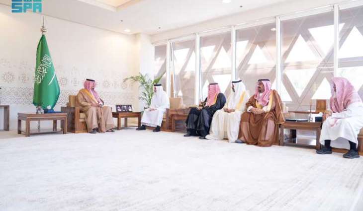 محافظ الدرعية يستقبل أعضاء مجلس إدارة جمعية التنمية الأهلية بالدرعية