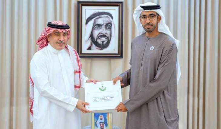 رئيس الدولة يتلقى رسالة خطية من ولي عهد السعودية تضمنت دعوة لمشاركة الإمارات في معرض إكسبو الرياض 2030.