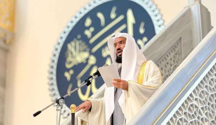 Prophet's Mosque Imam Delivers Friday Sermon to 15,000 Worshippers in Moscow