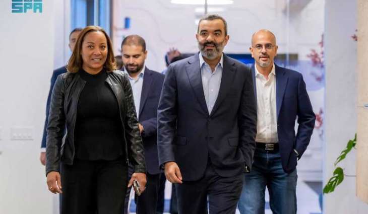 Communications Minister Meets with Waymo CEO to Strengthen Partnerships in Autonomous Driving, Smart Mobility Technologies