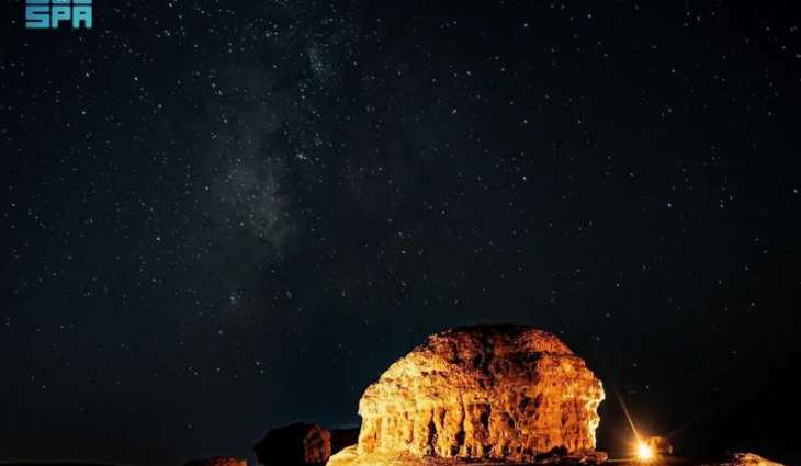 Summer and Winter Stars Converge in October Skies
