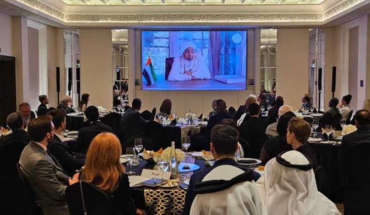 عبدالله بن بيّه يدعو إلى إطار أخلاقي عالمي للذكاء الاصطناعي خلال منتدى الاقتصاد العالمي بدبي