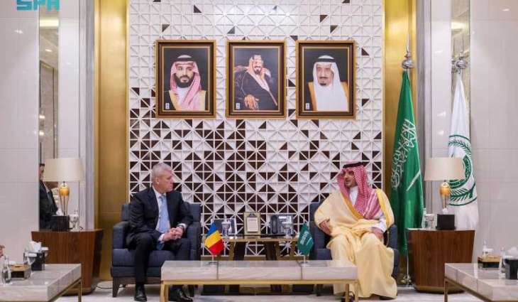 الأمير عبدالعزيز بن سعود يستقبل نائب رئيس الوزراء وزير الداخلية بجمهورية رومانيا