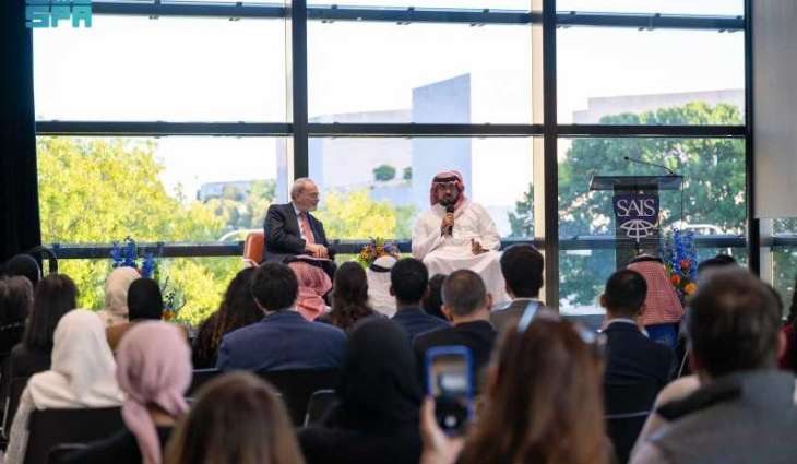 Economy Minister Participates in Annual Meetings of World Bank and IMF