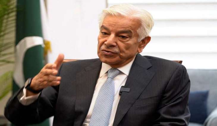 وزیر الدفاع خواجة محمد آصف یشکر ترکیا علی وساطتھا في التھدئة