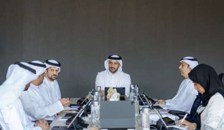 سلطان بن أحمد القاسمي يترأس اجتماع مجلس الشارقة للإعلام بحديقة بحيص الجيولوجية