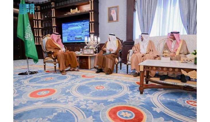 أمير الباحة يلتقي رئيس وأعضاء جمعية 