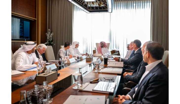 Tahnoon bin Zayed chairs G42 Board of Directors meeting