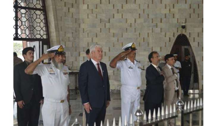 Ambassador of Portugal Visits the Quaid-e-Azam Mausoleum in Karachi