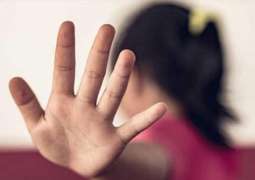 القبض علی رجل بتھمة اغتصاب طفلة و قتلھا في لبنان
