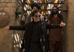 Akshaye Khanna's dance moves draw comparison with father Vinod Khanna