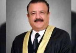 Justice Jahangiri objects to inclusion of IHC CJ Dogar in degree case