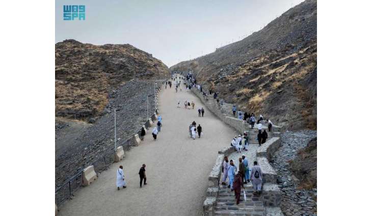 حي حراء الثقافي يعزّز التجربة السياحية بتنظيم رحلات إلى غار حراء