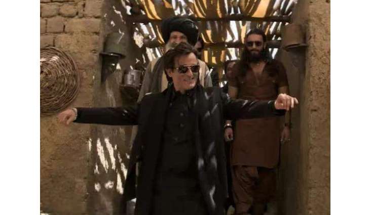 Akshaye Khanna's dance moves draw comparison with father Vinod Khanna