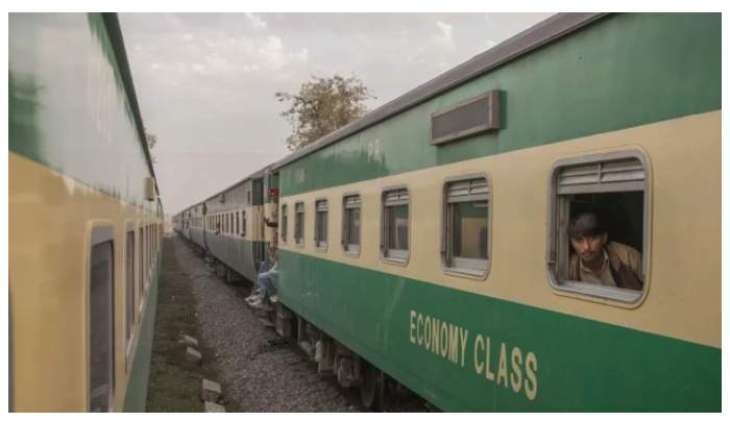 Railways minister announces to install surveillance cameras in passenger trains