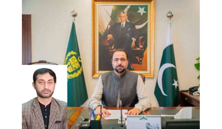 Federal Minister for Overseas Pakistanis and Human Resource Development Chaudhry Salik Hussain is working hard to solve the problems of Overseas Pakistanis and provide employment to the youth abroad. Khawaja Rameez Hassan