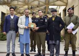 DPO Farooq announces police service centre at UoG