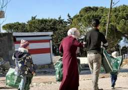 مركز الملك سلمان للإغاثة يوزع (622) قسيمة شرائية في محافظتي إدلب واللاذقية