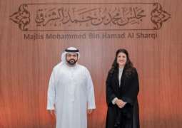 محمد الشرقي يشهد محاضرة بعنوان 
